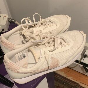 Nike Women's Off-White Sneakers